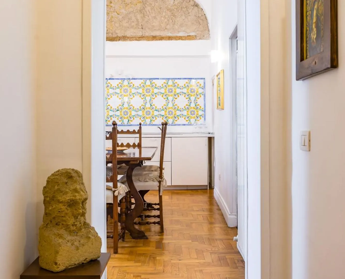 Apartment Cavour Art And Museum Flat By Napoliapartments Italy