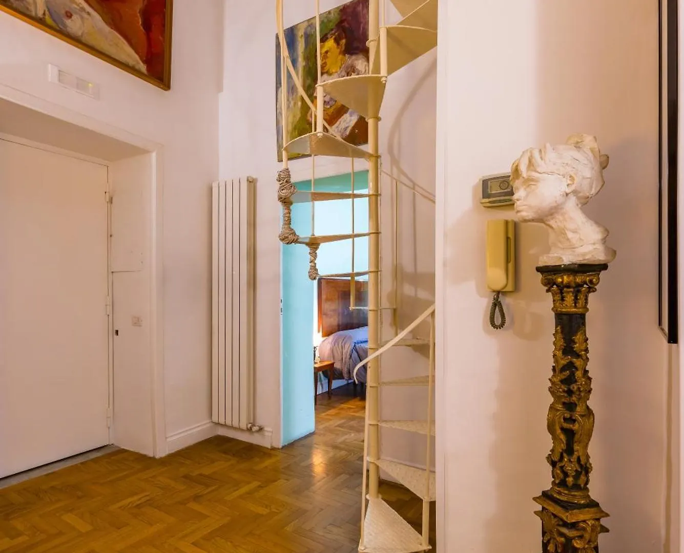 Apartment Cavour Art And Museum Flat By Napoliapartments