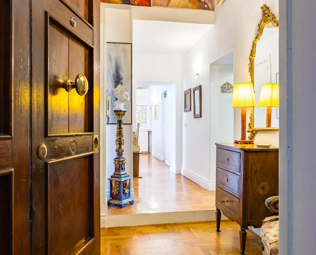 Cavour Art And Museum Flat By Napoliapartments Apartment Naples