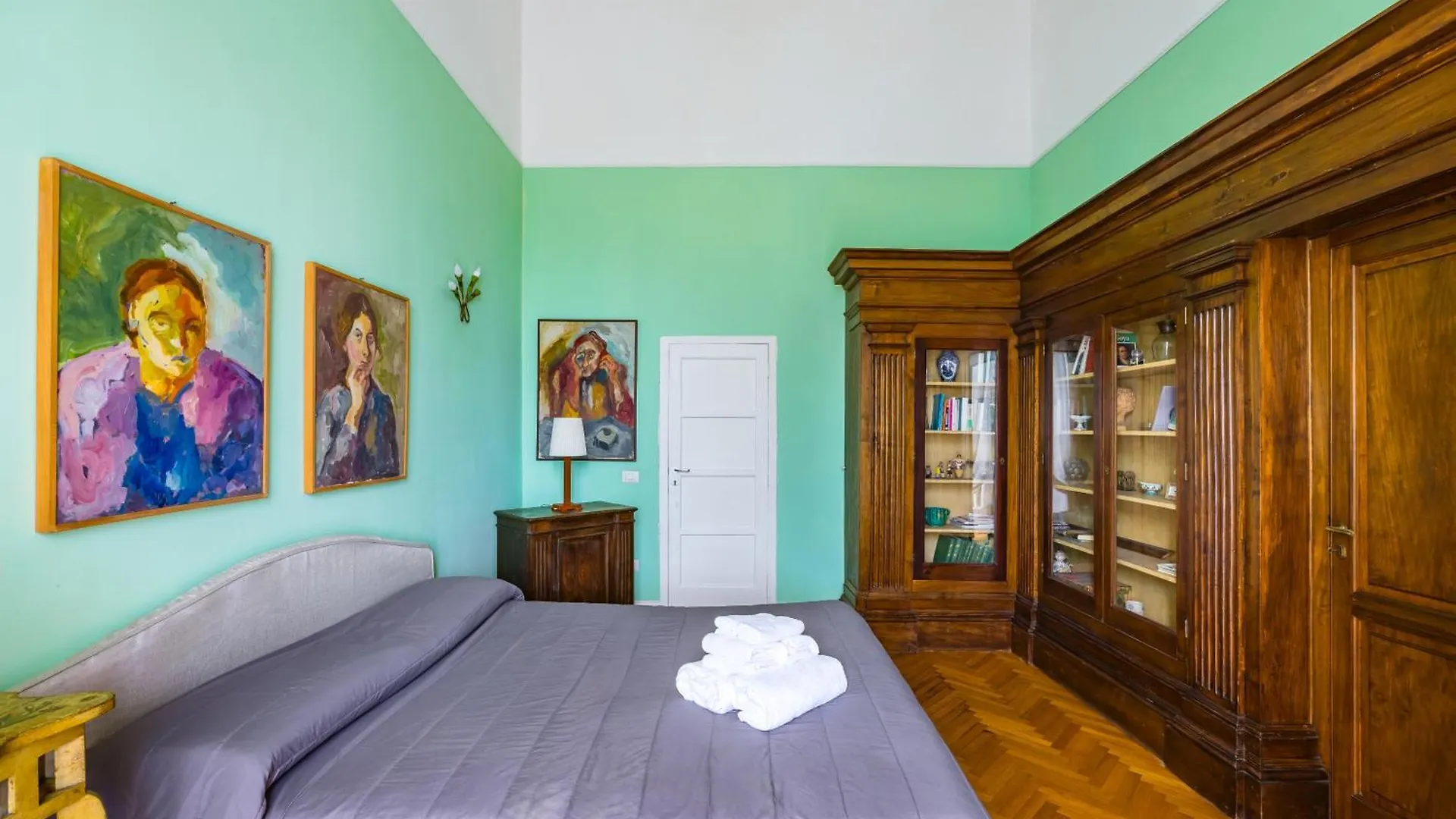 Cavour Art And Museum Flat By Napoliapartments